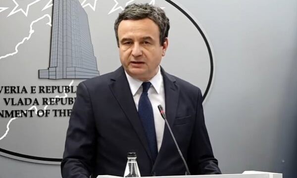 Kurti i shtrin dorën PDK-së: Ejani në seancë, votoni edhe kundër Bekim Sejdiut nëse dëshironi