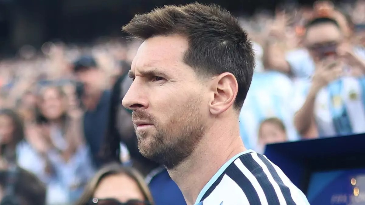 Hap historik: Leo Messi merr pronësinë e klubit spanjoll dhe nis një epokë e re
