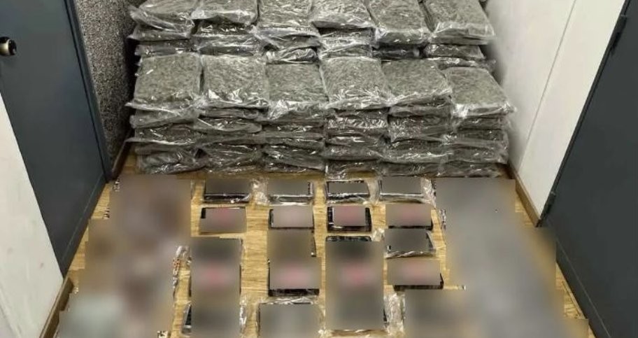 Goditet rrjeti ndërkombëtar i trafikut të drogës në Greqi: Sekuestrohen qindra kilogramë lëndë narkotike, në pranga dy shqiptarë dhe një grek