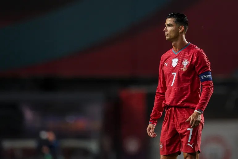 Krisje historike te Portugalia: Ronaldo largohet nga kombëtarja, fanella me numër 7 i kalon një tjetër lojtari