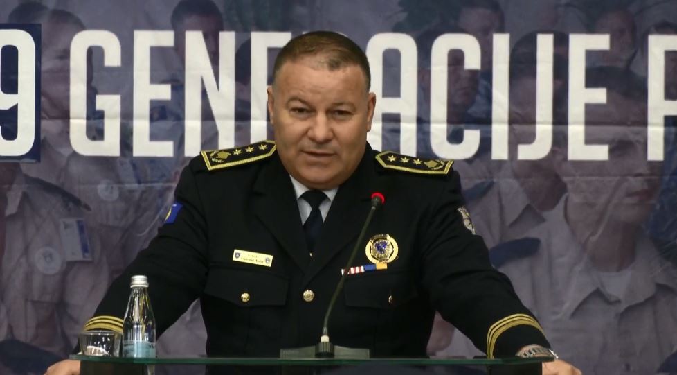 Ndryshim në krye të Policisë: Kurti pranon dorëheqjen e Gazmend Hoxhës dhe emëron pasuesin