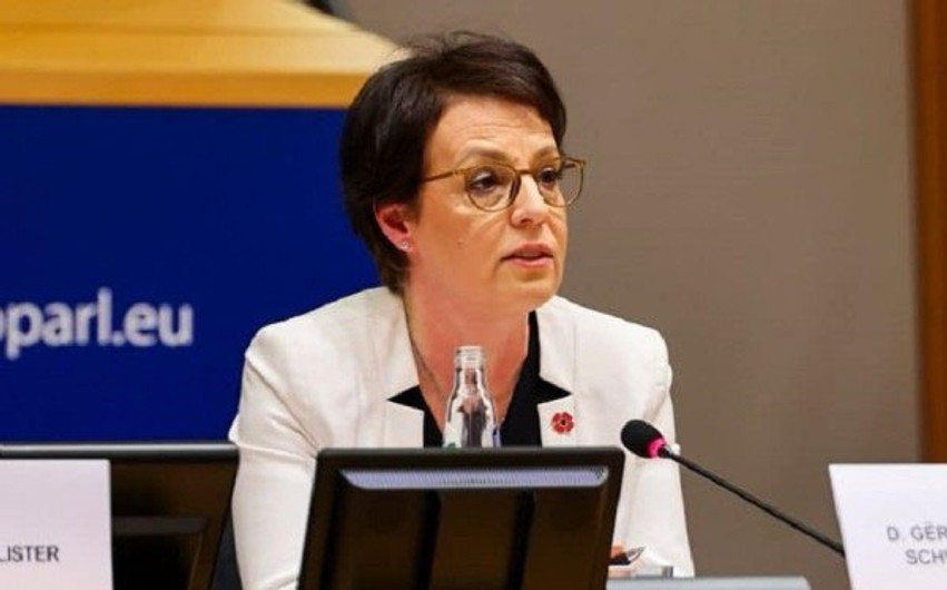 Reagimi i fuqishëm i Donika Gërvallës pas vendimit për ish-krerët e UÇK-së merr mbështetjen e ish-ushtarakut Hafi Hoxha