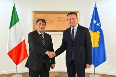 Kurti pret ambasadorin italian: Theksi te rrugëtimi evropian i Kosovës dhe bashkëpunimi dypalësh