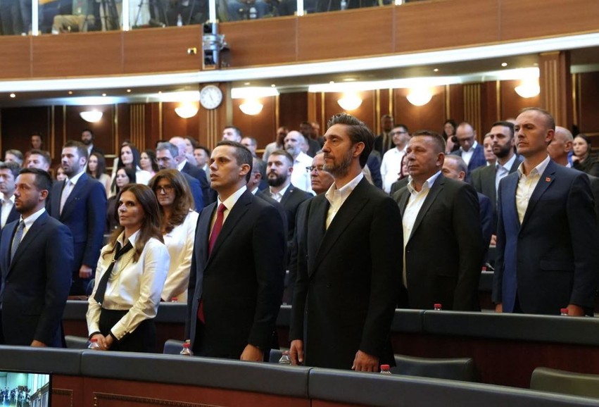 Gjykata Speciale nuk njollosi UÇK-së, analisti Qarri i ashpër ndaj kushtëzimeve të PDK-së në Kuvend