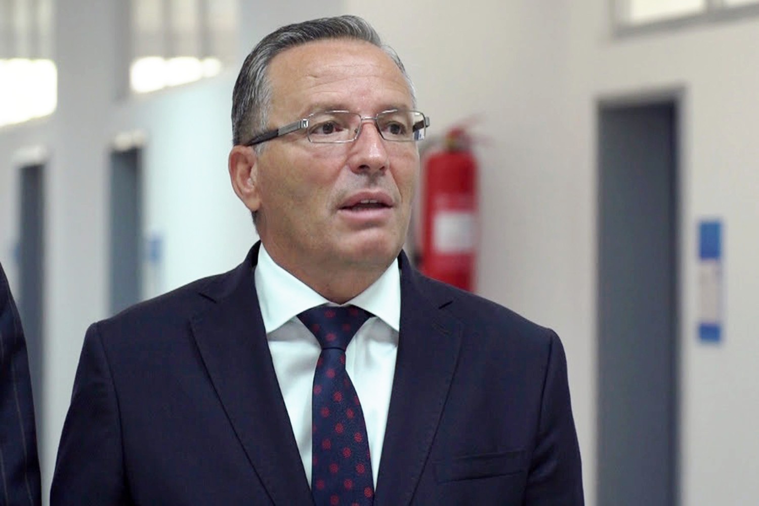 Hamza paralajmëron epilogun për Ligjin e Speciales në takimin e ardhshëm me Kurtin