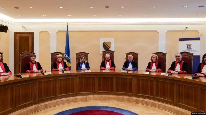 Goditje financiare për separatistët: Gjykata Kushtetuese e Bosnjës ndalon fondet për lobim të Republikës Sërpska