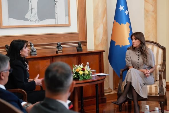 Haxhiu pret në takim Spancën: Llogaridhënia për fondet publike, prioritet i Kuvendit