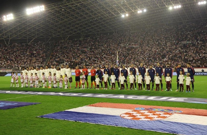 Sjellja e tifozëve i kushton shtrenjtë Kroacisë: UEFA fshikullon Federatën me gjobë dhe paralajmërim