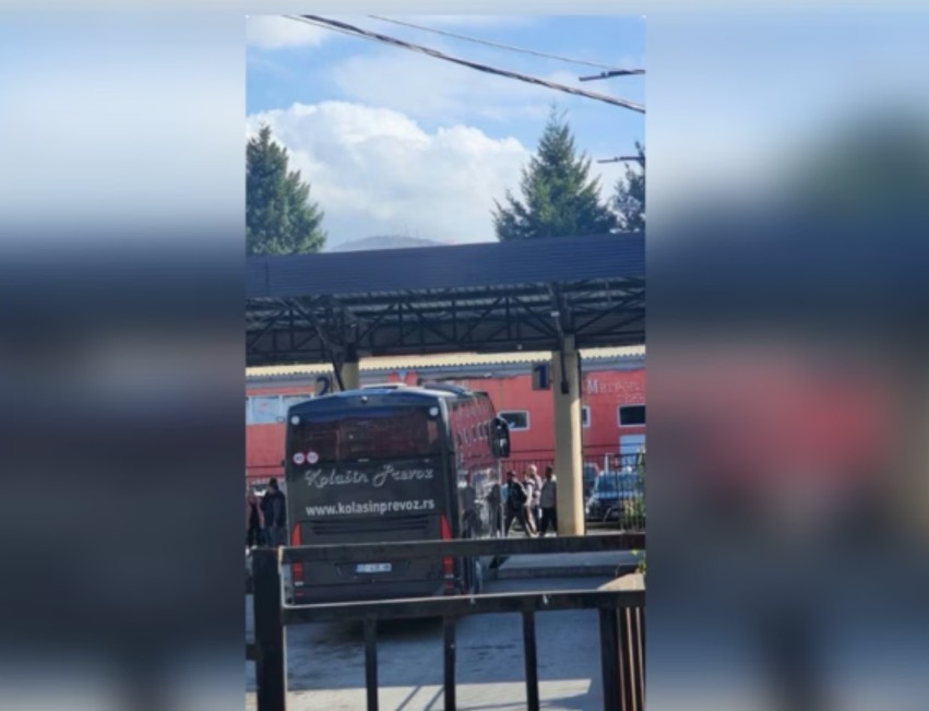 Zgjedhjet në Serbi: Organizohet transporti i romëve nga Mitrovica, dyshime për pagesa 100 euro nga partia e Vuçiqit