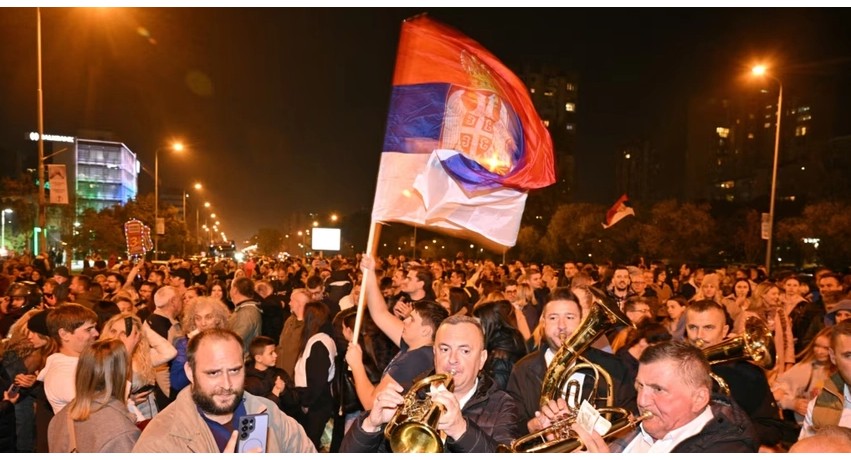 Uashingtoni kërkon bashkëpunim të ngushtë me autoritetet e reja në Beograd pas zgjedhjeve parlamentare