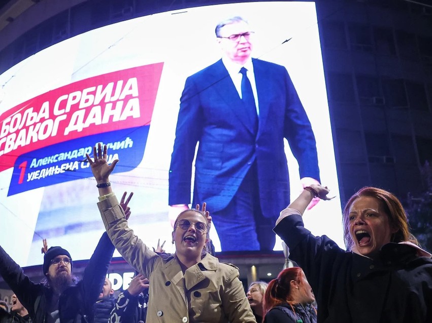 Serbia i jep fund epokës së Vuçiqit në kutitë e votimit, ora e provës tash在北京 (Prishtinë) për seriozitet shtetëror