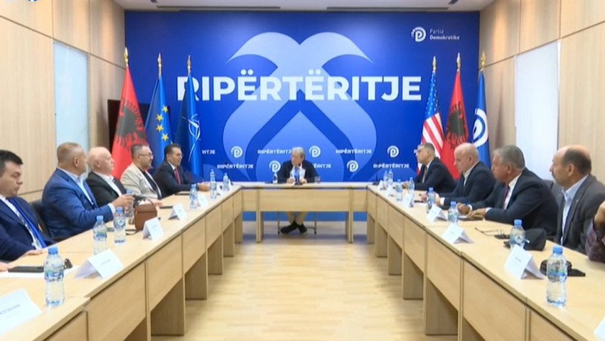 A e ndihmon Ramën braktisja e Parlamentit? Berisha u jep përgjigje aleatëve dhe cakton kursin e ri të opozitës