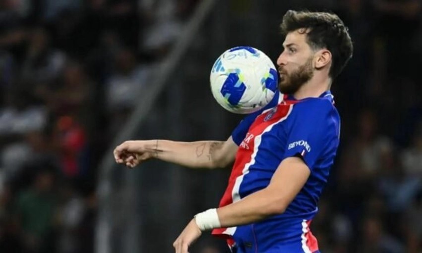 Kvaratskhelia para sfidës së madh: Ndeshja me Barcelonën, shansi ideal për kthesën e madhe te PSG-ja