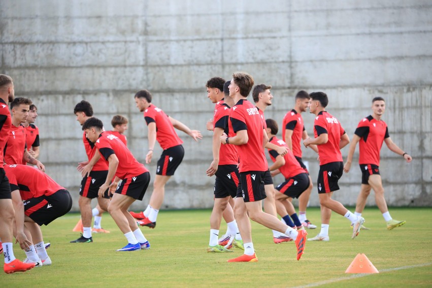 Kombëtarja U-21 përmbyll stërvitjet në kryeqytet, nesër niset për në Hungari