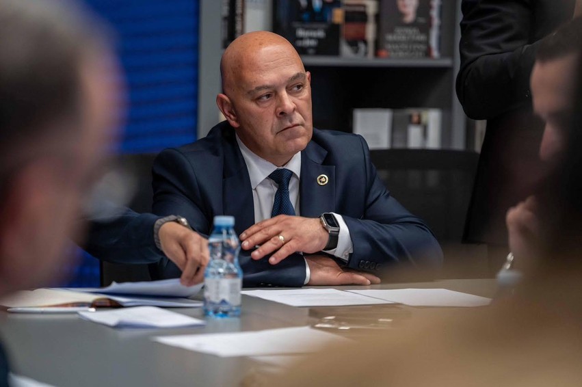 Tubim i madh i Aleancës në Prishtinë: Ardian Gjini prezanton vizionin e ri politik