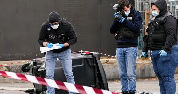 Sulm i armatosur në periferi të Parisit, prokuroria antiterorist hap hetimet për terrorizëm