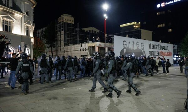 Prokuroria i hap rrugë hetimeve për ndërhyrjen e Policisë në protestën e 5 tetorit