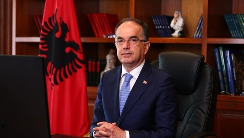 Tensionet në protestat e Tiranës, Begaj: Dhuna nuk është zgjidhje, institucionet të respektojnë ligjin