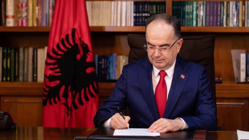 Kreu i Shtetit thërret në takim udhëheqësit fetarë, ndërsa vendi përfshihet nga tensionet