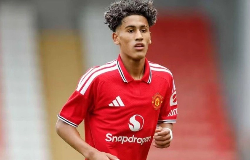 Dy gjigantët spanjollë në garë të nxehtë për yllin e ri të Manchester United