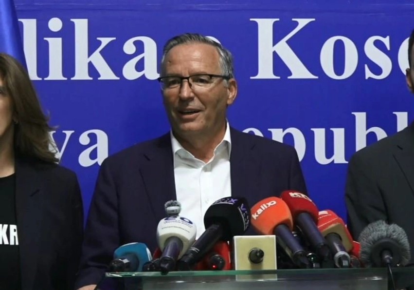 PDK zyrtarizon kandidaturat për presidente: Eliza Hoxha në garë përballë Besa Shiroka-Pulës