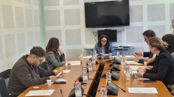 Hap i rëndësishëm drejt BE-së: Miratohet projektligji kundër pastrimit të parave