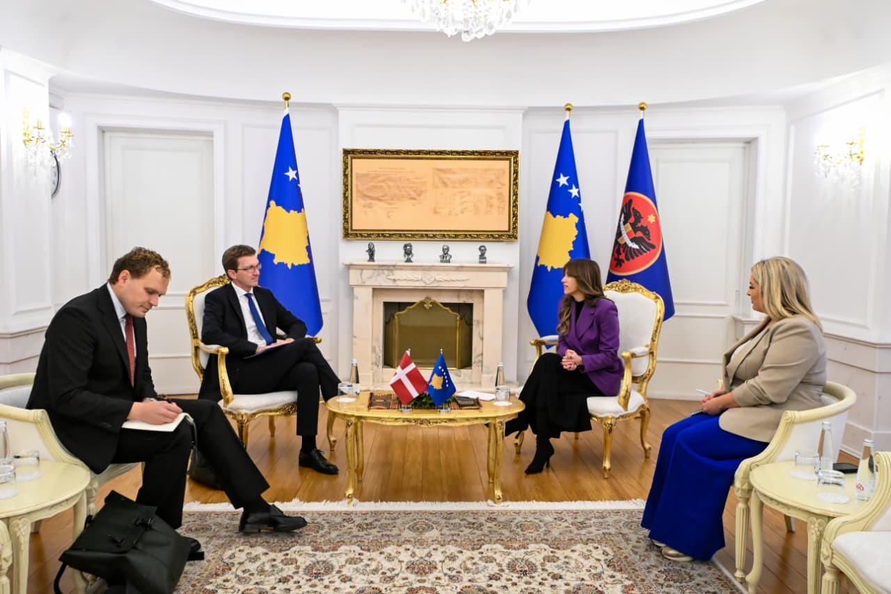 Kosovë-Danimarkë, Haxhiu dhe ambasadori Grønbech-Jensen diskutojnë për forcimin e partneritetit dypalësh