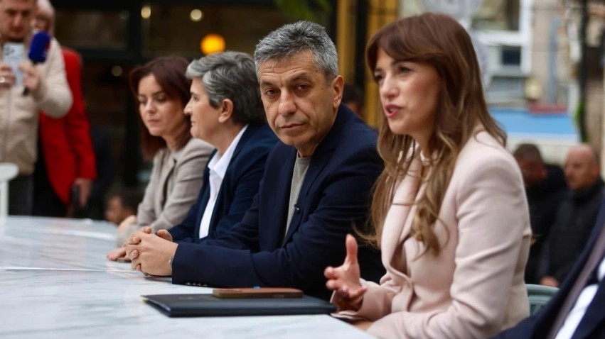 Mexhiti pret në Shkup Haxhiun: Thellimi i partneritetit mes Kosovës dhe Maqedonisë së Veriut mbetet synim kyç