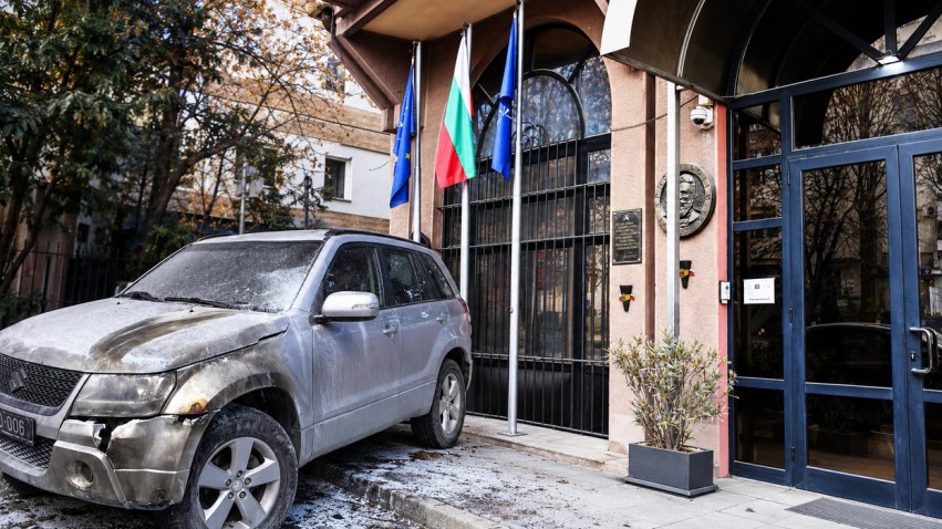 Zjarri ndaj makinave diplomatike bullgare në Shkup: I pandehuri thotë fjalën e fundit para drejtësisë