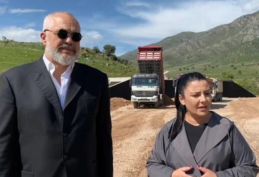 Paketa e re fiskale, Këlliçi ironizon Ramën: Po hakmerret ndaj Ballukut duke i taksuar vilat luksoze