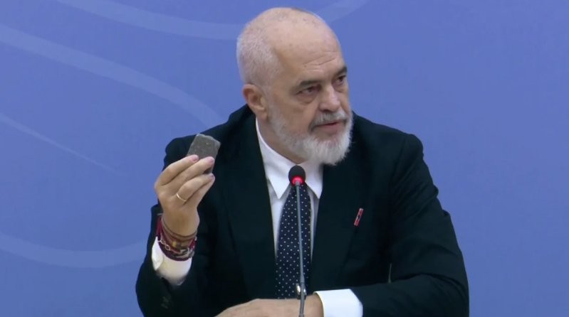 Tensionet në Tiranë, Rama lëshon paralajmërimin e fortë: Asnjë dialog me dhunuesit