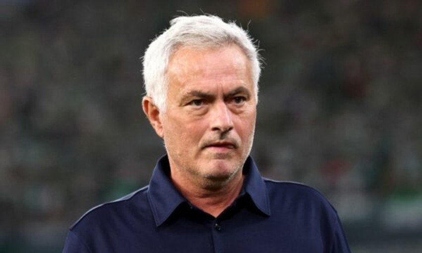 Skenari i Mourinhos për El Clasico: Lëvizja e papritur që mund të tronditë Barcelonën