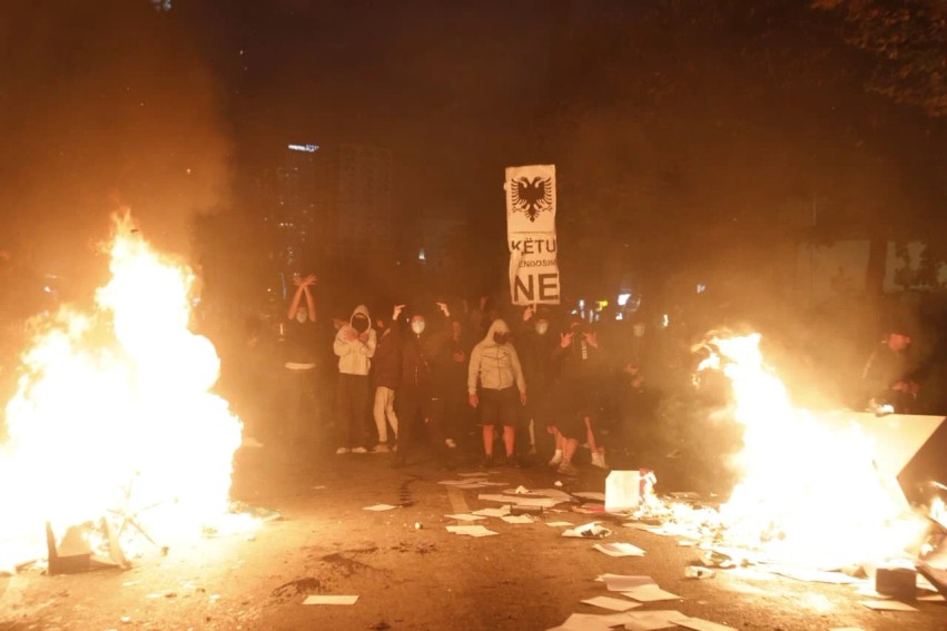 Protesta e studentëve në Tiranë, Ministria e Shëndetësisë zbardh gjendjen aktuale të të lënduarve