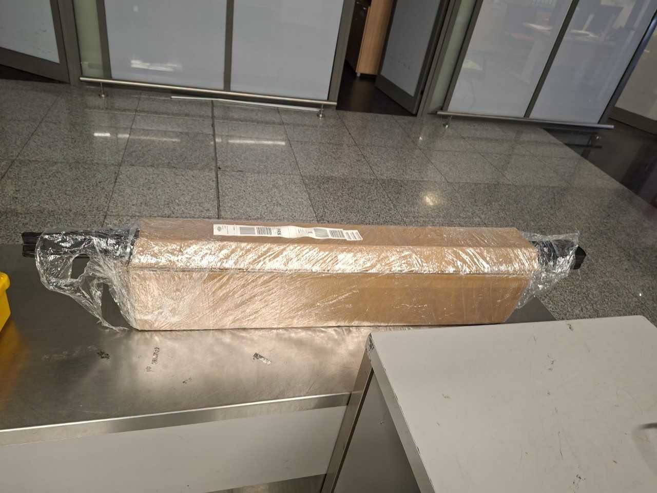 Aeroporti i Prishtinës: Parandalohet futja e paligjshme e pajisjeve topografike me vlerë mijëra euro