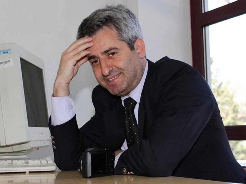 A po ringjallet teoria e Huntingtonit? Diplomacia botërore dhe sfida e qytetërimeve në vitin 2026