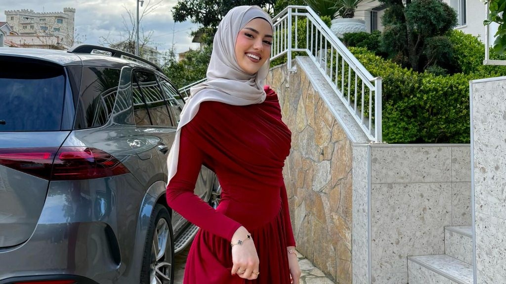 Përfshirja në skandalin e Ergys Agasit, reagon ashpër e njohura në rrjetet sociale Hati