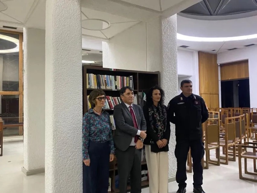 Në kuadër të Javës së Gjuhës Italiane, Italia pasuron fondin e Bibliotekës Kombëtare të Kosovës me një donacion librash