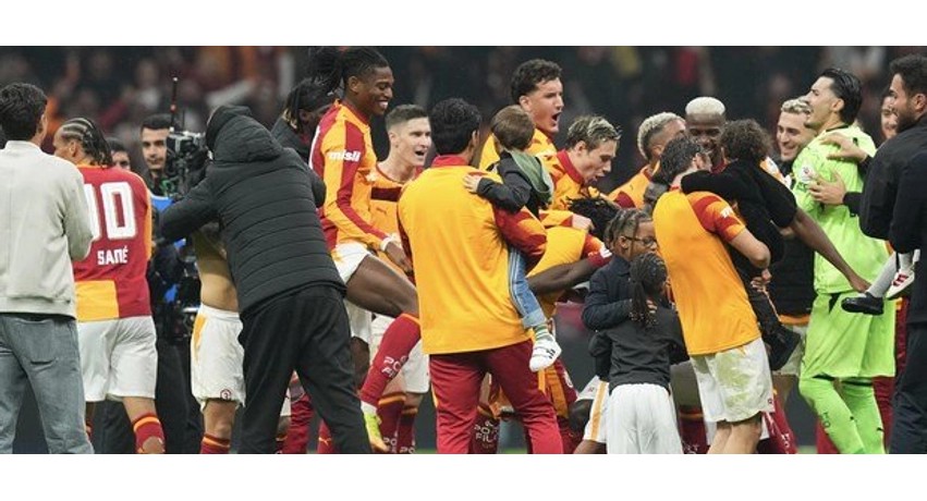 Magji kuqezi në Turqi: Ernest Muçi shkëlqen me tri asistime, Qazim Laçi shënon gol fantastik në ndeshjen me shtatë gola