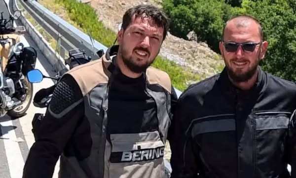 Tragjedi në familjen Asllani: Ndërron jetë Berat Asllani, vëllai i aktorit të njohur