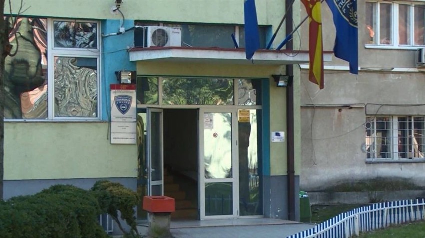 Përplasje e fortë në aksin Tetovë-Jazhincë, lëndohen dy persona pas incidentit mes një veture dhe motoçiklete