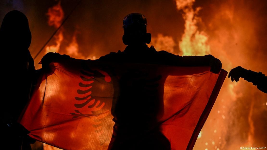 Valë trazirash dhe protestash masive në Evropë: Çfarë po ndodh nga Franca e deri në Shqipëri