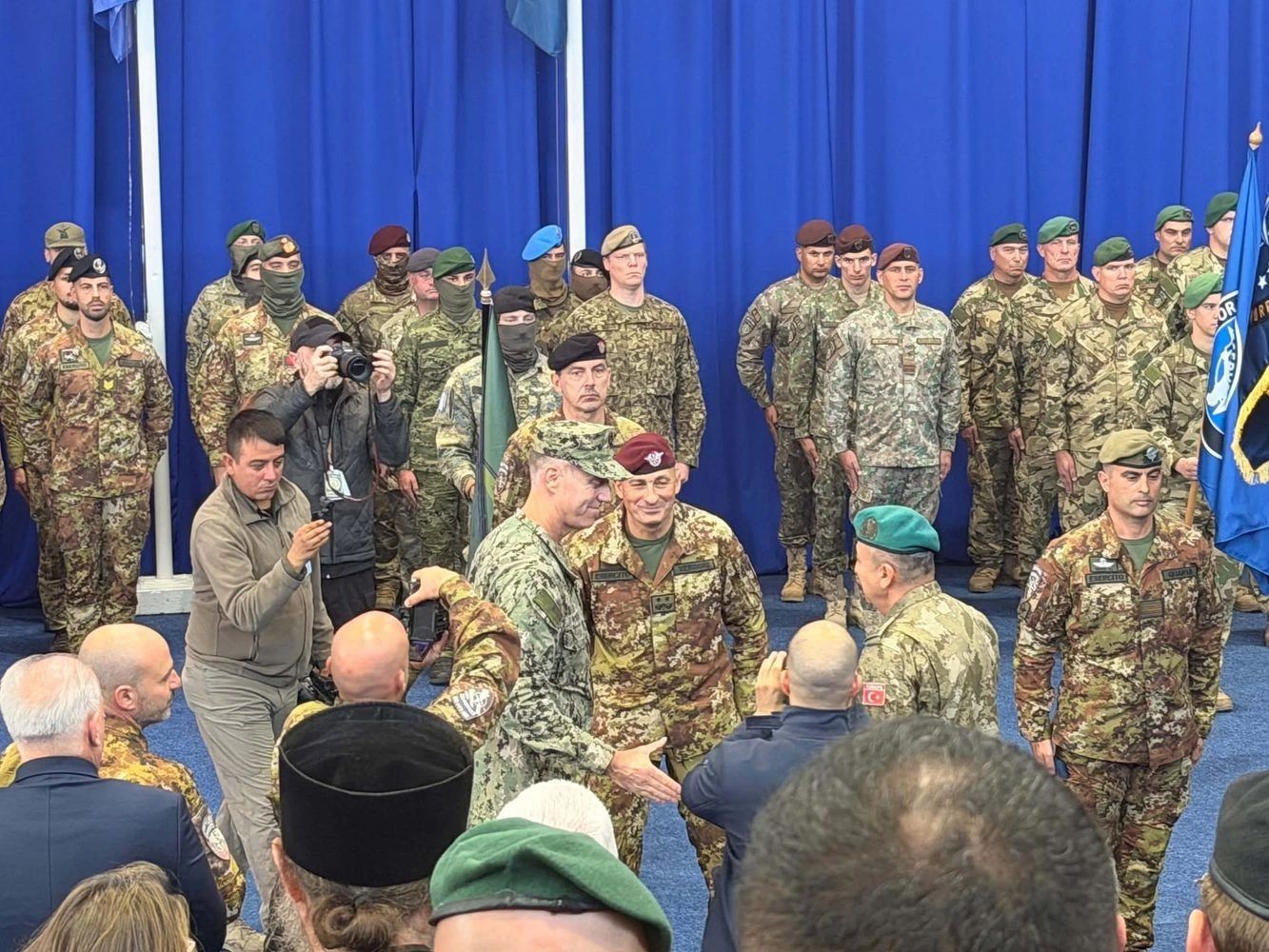 Gjeneralmajori Roberto Vergori merr zyrtarisht drejtimin e misionit të KFOR-it në Kosovë