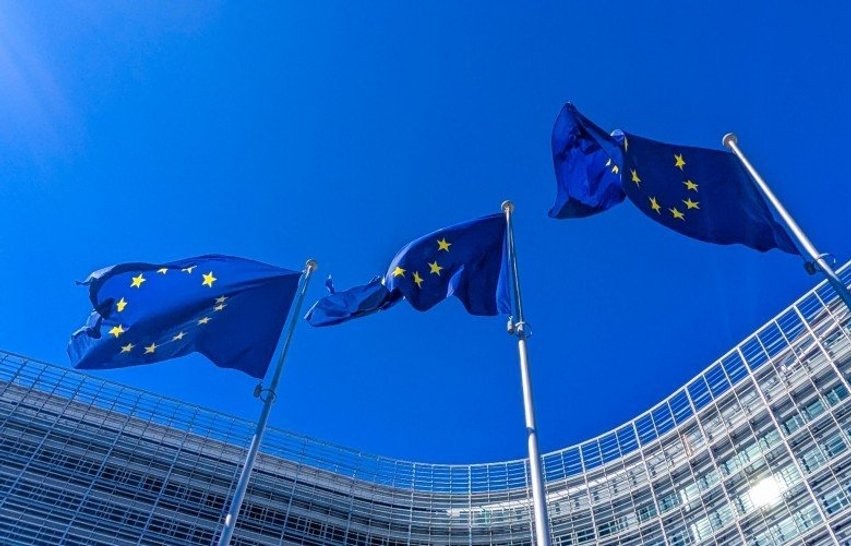 Tensionet për Gjykatën Speciale: Rreziku ndaj aleatëve perëndimorë dhe prapaskenat politike në Kosovë