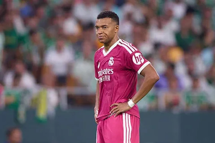 Krizë te Real Madrid: E ardhmja e Kylian Mbappe vihet në pikëpyetje