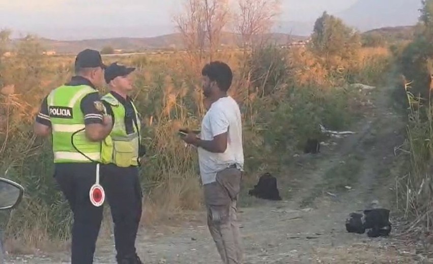 Përplasje në rrugën Lushnje-Berat, dalin nga rruga dhe plagosen dy shtetas të huaj