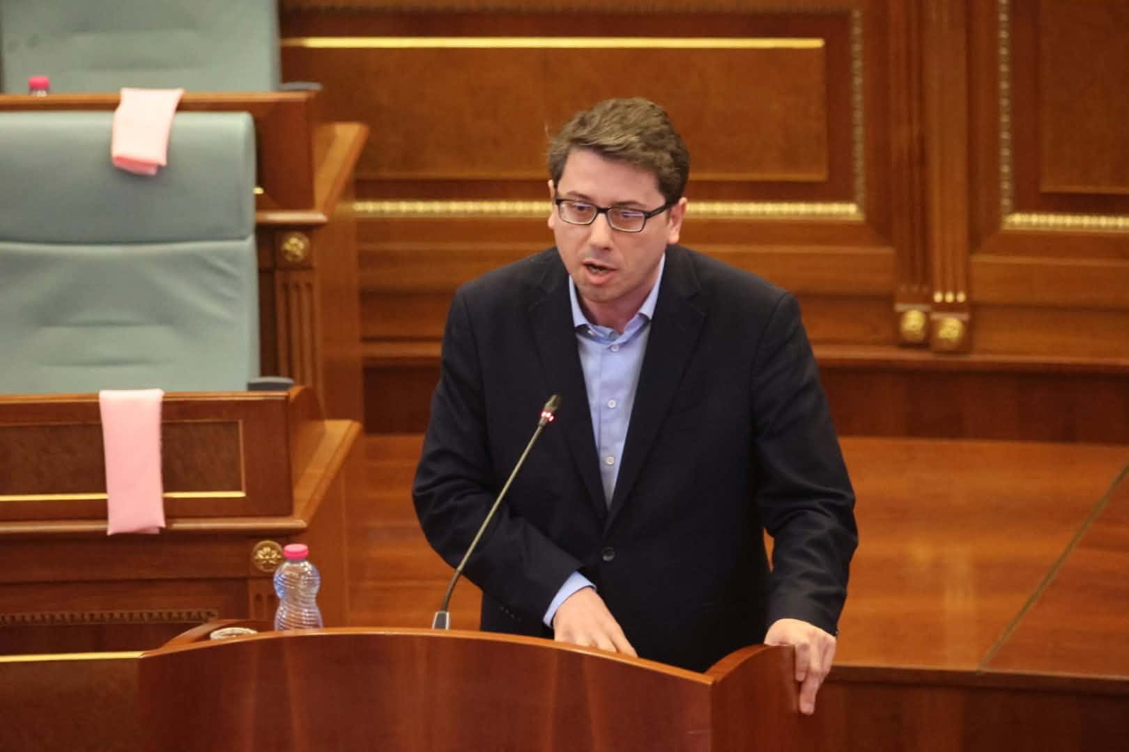Ministri Murati jep detaje: Kur do të ekzekutohet paga e 13-të për të punësuaritt në sektorin publik