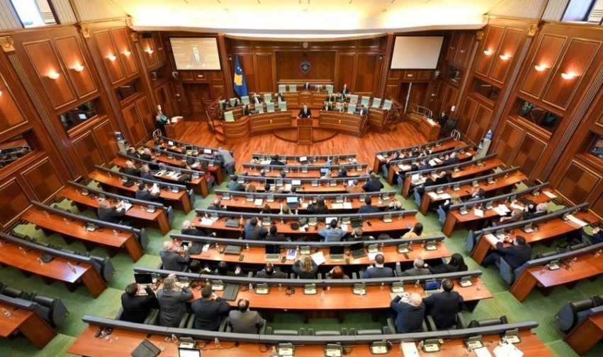 Hafir Hoxha jep alarmin për opozitën: Mos u fokusoni vetëm te rrëzimi i Qeverisë, ofroni alternativa
