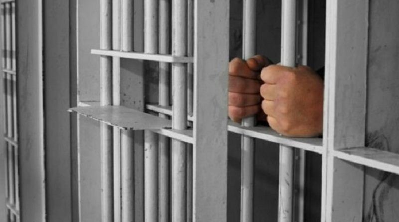 Abuzim me detyrën dhe marrje ryshfeti: Arrestohet zyrtari që shiste informacione për prona