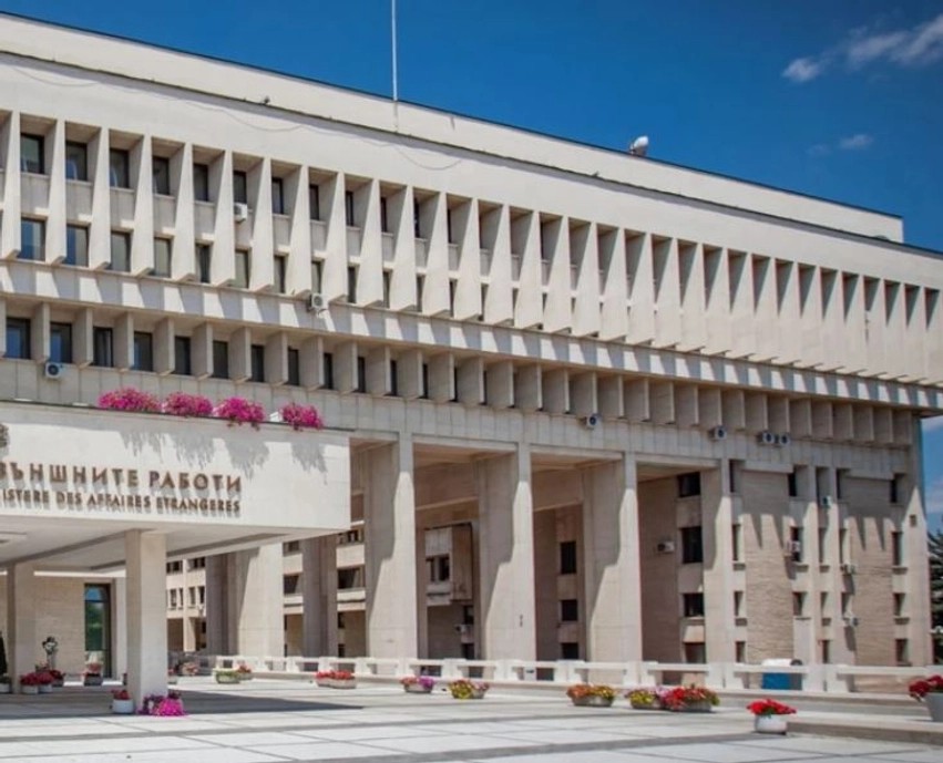 Fërkime të reja diplomatike mes Shkupit dhe Sofjes, deputetit bullgar i bllokohet kalimi në kufi