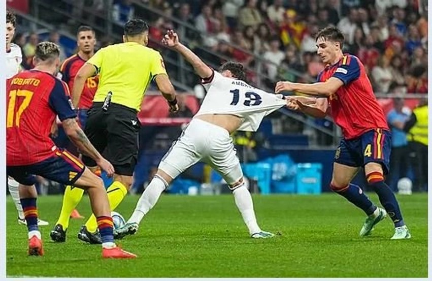 Spanja siguron fitore të vuajtur ndaj Çekisë në Ligën e Kombeve
